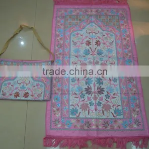 BT-604 Muslim Prayer Carpet Rugs With Bag Haji thumbnail-1