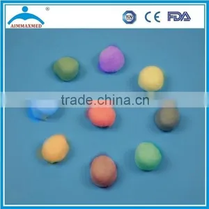 Water Absorbing Balls Medical Absorbent Color Cotton Balls thumbnail-1