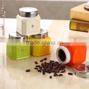 Kitchen Ceramic Canister Set thumbnail-6
