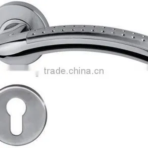 2015 New Fashionable Door Handle Stainless Steel With Good Quality thumbnail-1