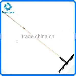 Garden Comb (14 Teeth) W/Stick Rake Wooden Handle Steel Rake thumbnail-1