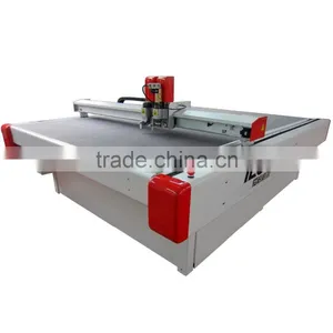 IECHO Fabric Car Seat Cover Cutting Machinery thumbnail-1