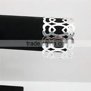 New Design Double Heart Hollow Open Bangle,Europe Style Adjustable Gold Ladies Bangles thumbnail-6