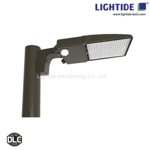 DLC Qualified Dusk to Dawn LED Parking Lot Light Fixtures 300W Lumileds With 5 Yrs Warranty thumbnail-1