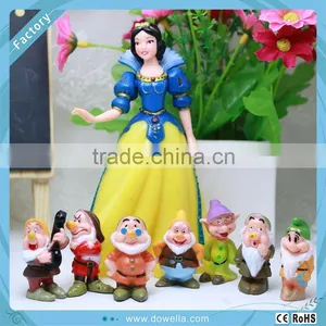 SCHMID SNOW WHITE and the SEVEN DWARFS Walt Cake Doll Toys for Decoration thumbnail-1