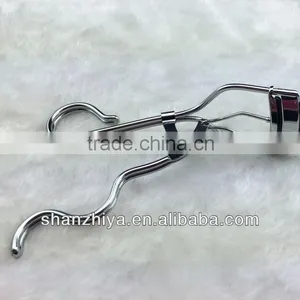 Stainless Steel Eyelash Curler thumbnail-1