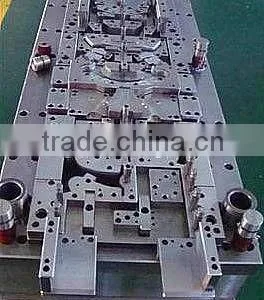 Stamping Progressive Die for Auto Parts in China thumbnail-1