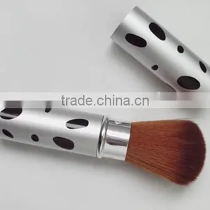 Special Printing Handle Skin Care Foundation Brush Retractable Makeup Brush thumbnail-2