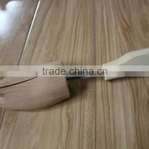 Red Cedar Wood With Straight Handle Shoe Stretcher/shoe Tree thumbnail-3