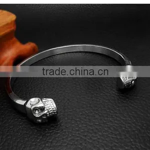 C Shape Antique Silver Vintage Engraved Wire Skull Head Stainless Steel Bangles thumbnail-2