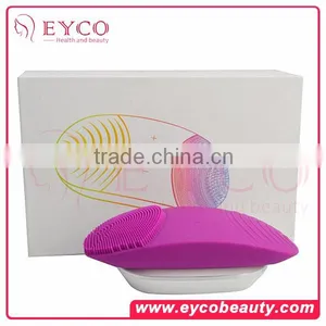 Electronic Facial Brush Silicone Facial Brush Machine With Wireless Charging thumbnail-1