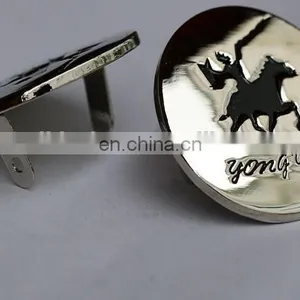 Custom Logo Gold Heart Metal Clothing Labels Garment Accessories thumbnail-4