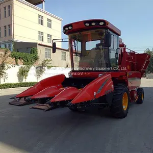 TR9988-3700 Self-propelled Corn Picker thumbnail-1