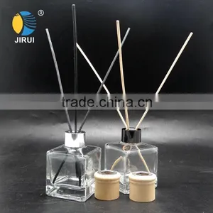 135ml Square Natural Scent Reed Diffuser Glass Bottle With Aluminum Cap Glass Diffuser Bottle Supplier's Choice thumbnail-1
