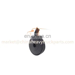 Worth Buying SINOTRUK Truck HW76 Cabin Parts Windshield WG1642710002 Sealing thumbnail-3