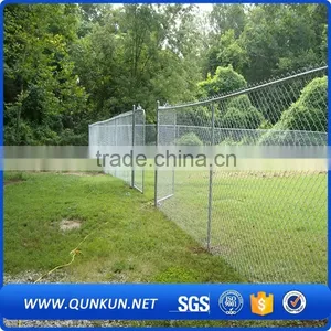 China Chain Link Wire Mesh Fencing , PVC Coated Chain Link Fences ,Plastic Chain Link Fence thumbnail-1