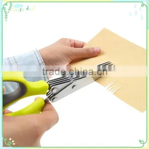 Chop Herbs With Anti-Slip Silicone Coated On The Handle Multi-Layer Herb Scissors thumbnail-5