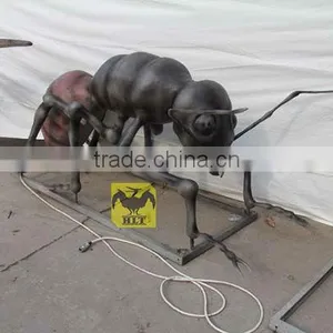 HLT Black Fiberglass Insect in Outdoor Exhibition thumbnail-1