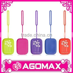 Low Cost Durable Novelty Gift Microfiber Cleaning Cloth Silicone Key Case thumbnail-1