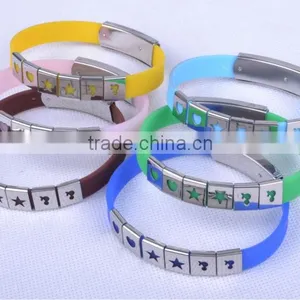 Silicone Bracelets With Metal Clip thumbnail-1