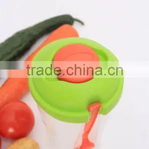 HOT SALE Plastic Salad To Go Plastic Fruit Salad Cup Box With Dressing & Fork thumbnail-4