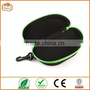 Fashion Portable Carabiner Eye Glasses Sunglasses Hard Case Protector Box (Green) thumbnail-3
