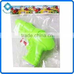 Green Color Plastic Toy Water Gun Summer Toy thumbnail-1