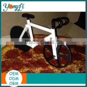 Great Decoration and Gift Stainless Steel Pizza Wheels With Display Stand thumbnail-5