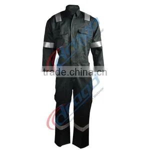 Dark Green 280gsm Oilfiled Modacrylic Coverall thumbnail-1