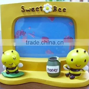 Unique Design Resin Photo Frame, Running Car For Baby Birthday Gifts thumbnail-5