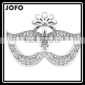 The New Jewelry Fashion High-Grade Small Mask Set Auger Brooch Brooches Clothes Pin thumbnail-1