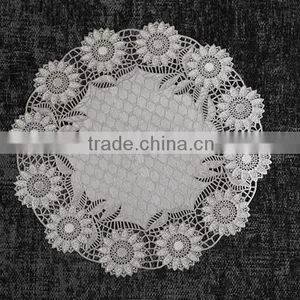 Silver Stylish Table Mat thumbnail-1