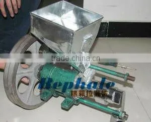 Reliable Performance Mutifunctional Corn Puff Snack Extruder thumbnail-1