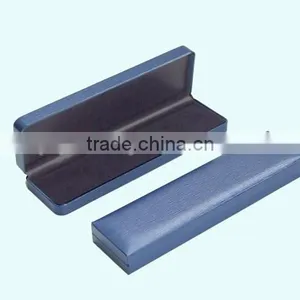 Customized Luxury Wooden Velvet Watch Boxes thumbnail-1