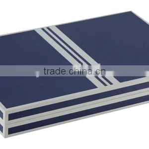 Exclusive High Glossy Custom Wooden Backgammon Set thumbnail-5