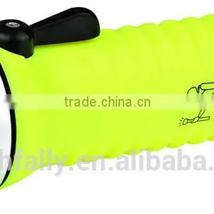 Hot Sale Magnetically Controlled 180LM Diving Flashlight Underwater IP68 Submersible 15-20 Meter thumbnail-3