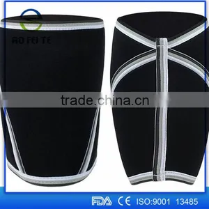 CE&FDA Approved Squat Knee Support & Compression Brace for Powerlifting, thumbnail-1