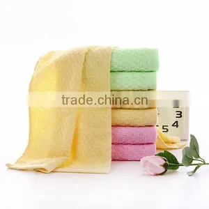 Pineapple Check Solid Color Towel thumbnail-2