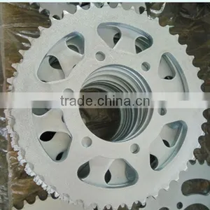 Cheap Factory Directly Motorcycle Bajaj Pulsar 135 Chain Sprocket Price thumbnail-4