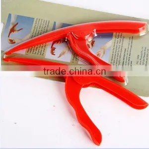 Useful Plastic Shrimp and Prawn Shell Peeling Tool / Prawn Peeler Tool thumbnail-2