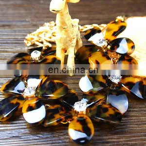 Wholesale Tortoise Shell Jewelry,tortoise Shell Resin Flower Necklace thumbnail-5