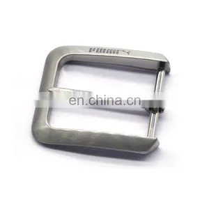 Fashionable Best Quality 3D Leather Covered Belt Buckles Clip thumbnail-1