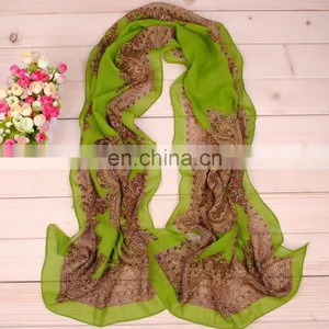 China Manufacture Fashion Chiffon Scarf Wholesale thumbnail-3