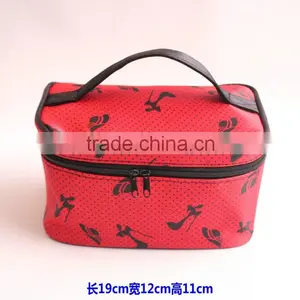 Hanging Pot Standing uo Pouch, Beautiful Cosmetic Tool Box thumbnail-5