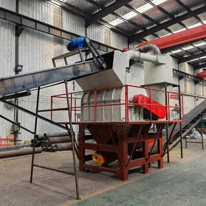 Huge Capacity Peanut Shell Sawdust Powder Making Machine thumbnail-4