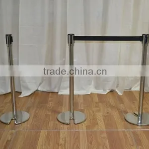 Retractable Belt Railing Stand With U Shape Base thumbnail-4