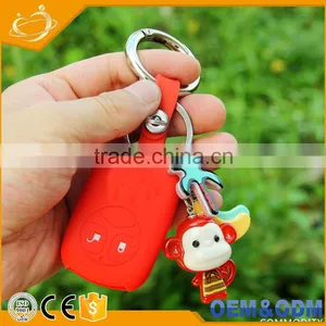 Hot Sale Promotion Gift Wholesale Eco-friendly Silicone Car Key Shell For Toyota Key Case Cover thumbnail-4