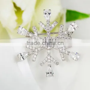 Platinum Plated Designer SnowFlake Brooch With AAA+ Cubic Zircon Micro Pave Setting for Women and Men thumbnail-4