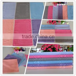 Fashionable Style Bath Mat thumbnail-2