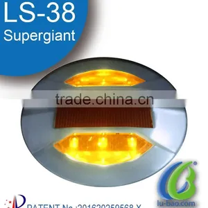 LS-38 Solar Road Stud/retro-reflective Solar Road Studs/solar Powered Cat Eyes thumbnail-1